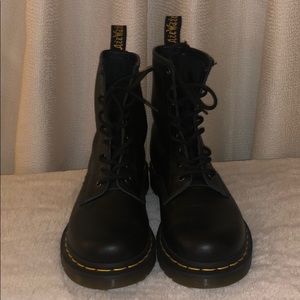 Black Dr. Martens Combat Boots Women’s Size 7